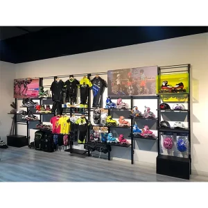 présentoir mural pour vêtements de sport